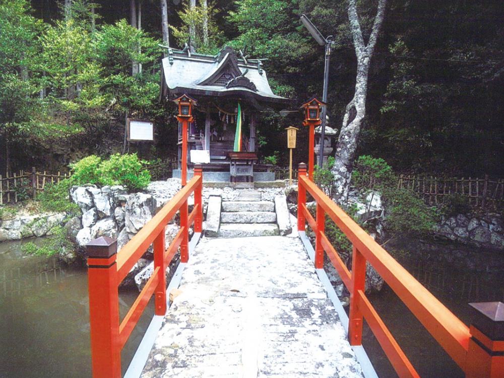 日神社